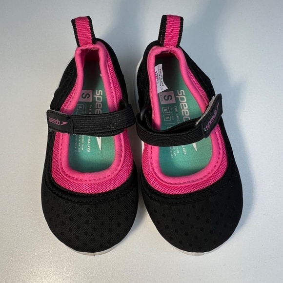 Toddler Speedo Water Shoes in Link and Black Sz S 5/6 - Picture 2 of 7